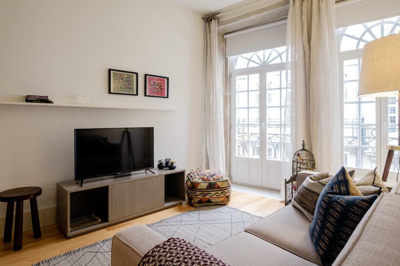 Boutique Rentals-Flores Plaza In City Historical Center Porto Eksteriør bilde